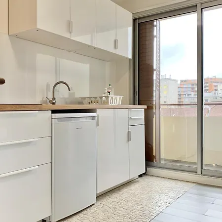 #bn The Blue Song Marcelin Berthelot Tramway * Grenoble